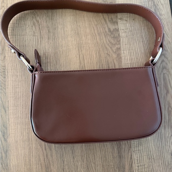 ASOS Elegant Brown Shoulder Bag - Picture 2 of 3